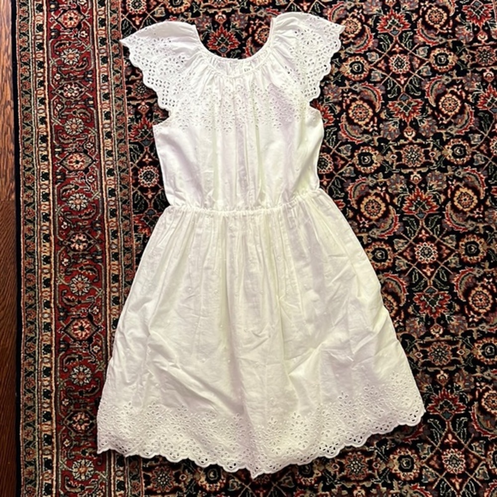 GAP GIRLS White eyelet and Swiss dot dress
